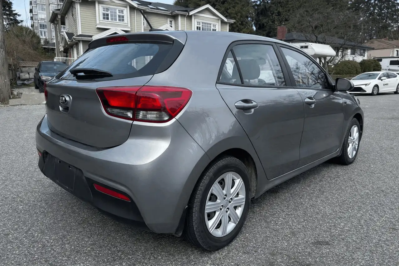 Kia Rio снимка Kia Rio