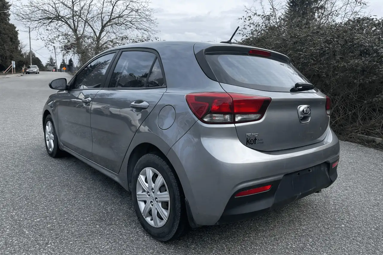 Kia Rio снимка Kia Rio