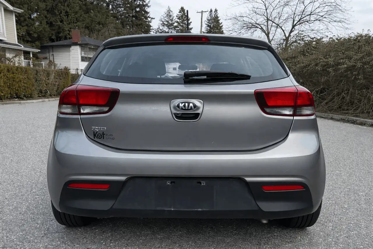 Kia Rio снимка Kia Rio