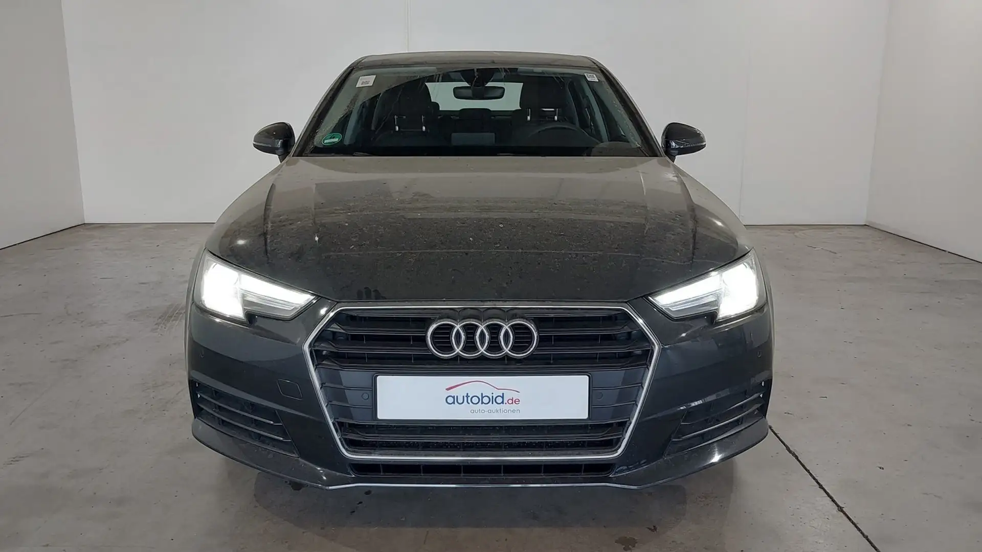 Audi A4 1.4 TFSI Xenon Navi PDC Gris - 2