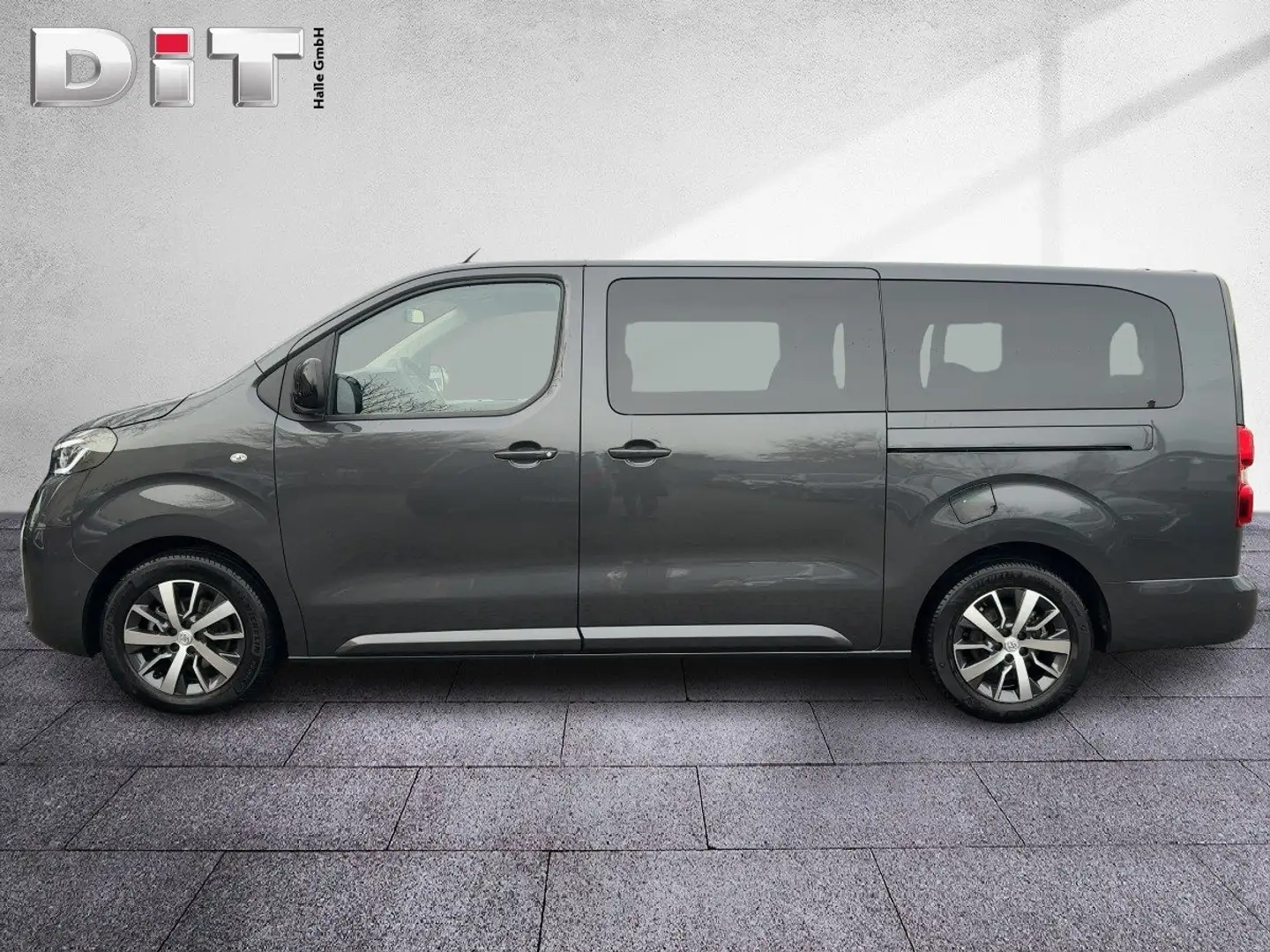 Toyota Proace Verso 2.0 L2 D Team Deutschland Klima Navi Grau - 2