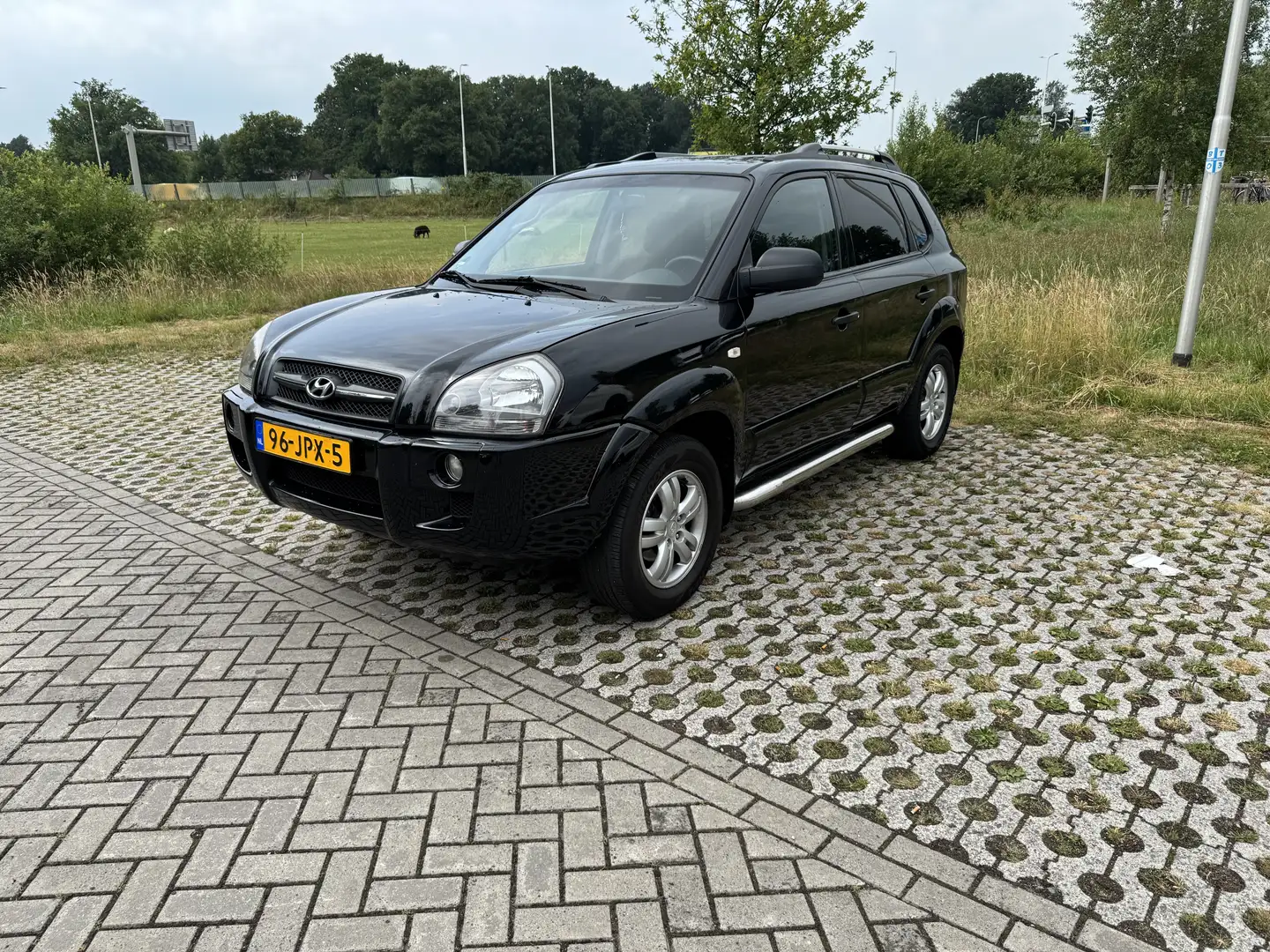 Hyundai TUCSON 2.0i Dyn. Executive Noir - 2