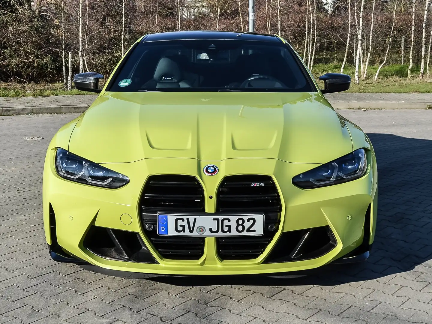 BMW M4 M4 G82 PremiumSelection Carbon DriversPackage žuta - 1