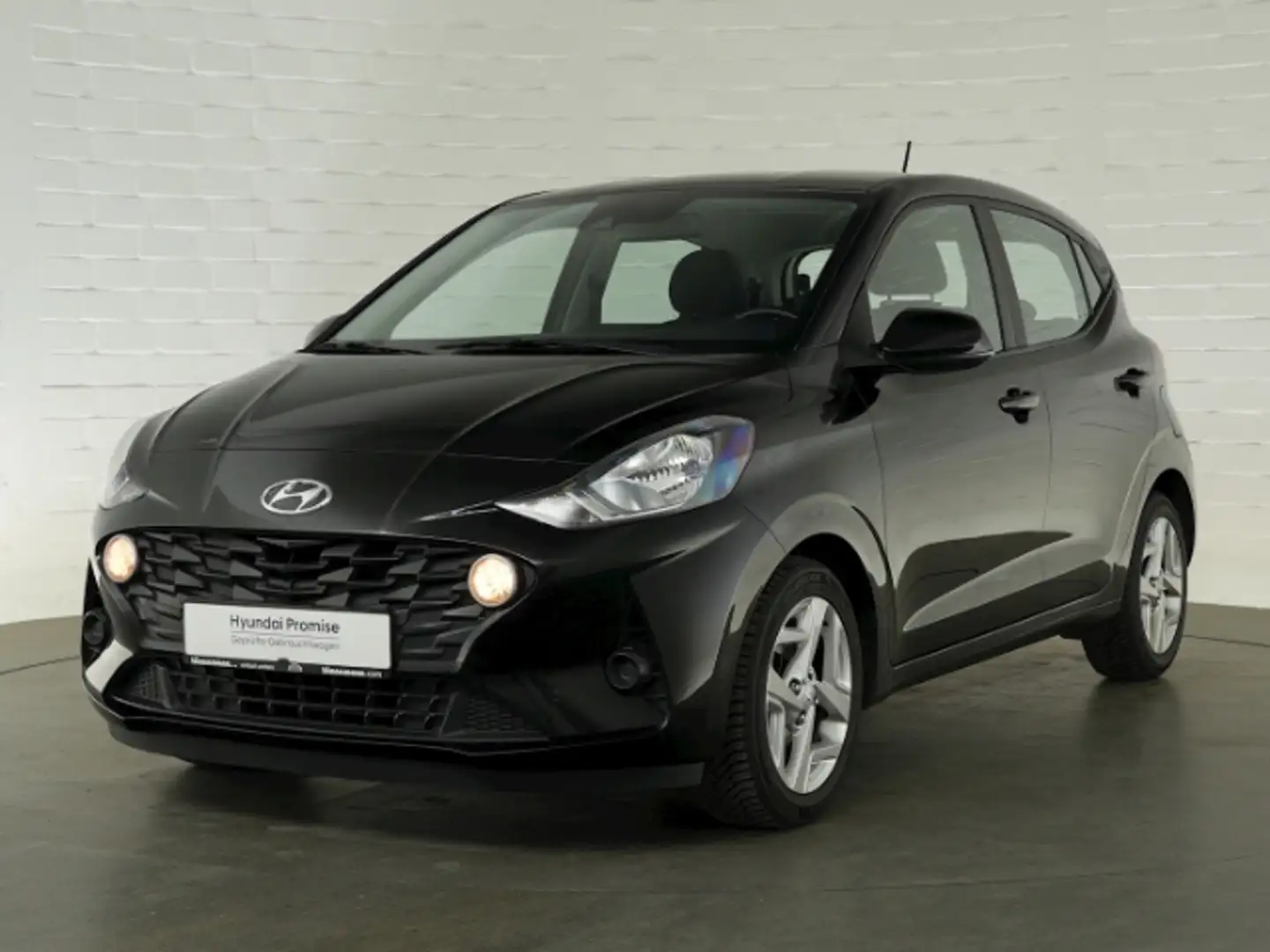 Hyundai i10 TREND+SITZHEIZUNG+LENKRADHEIZUNG+PARKPILOT HINTEN+ Noir - 2