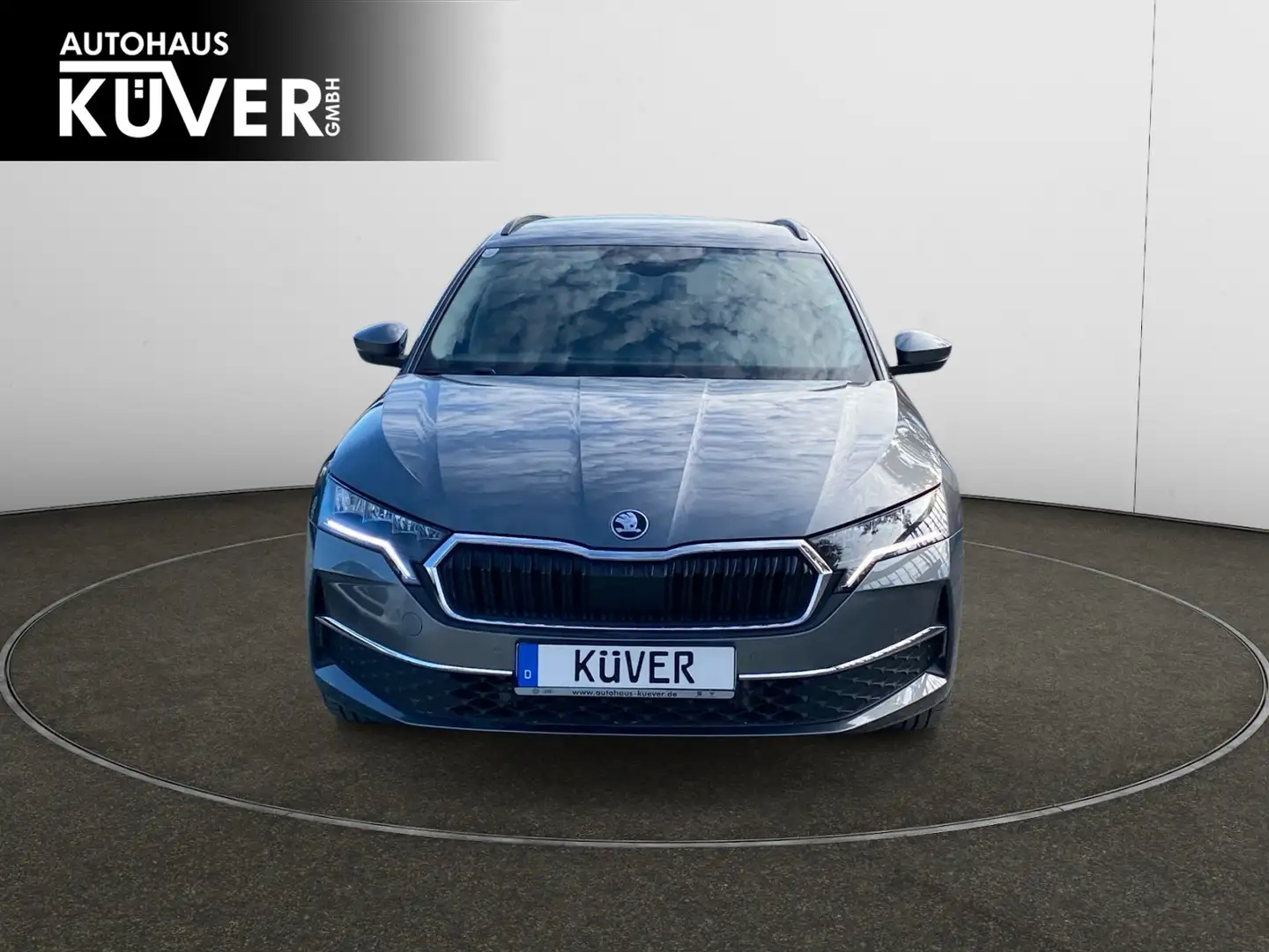 Skoda Octavia Combi Selection 2,0 TDI DSG Navi+ACC+AHK Grau - 2