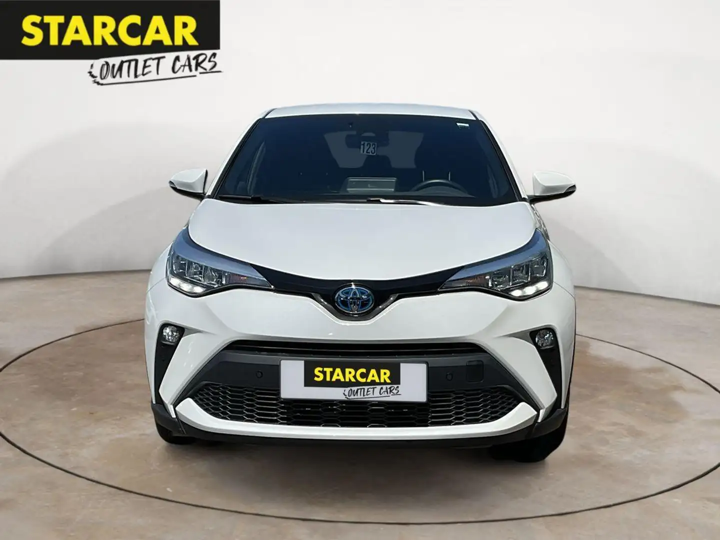 Toyota C-HR HYBRID TEAM DEUTSCHLAND 1.8 16V+NAVI+ACC+18" Weiß - 2