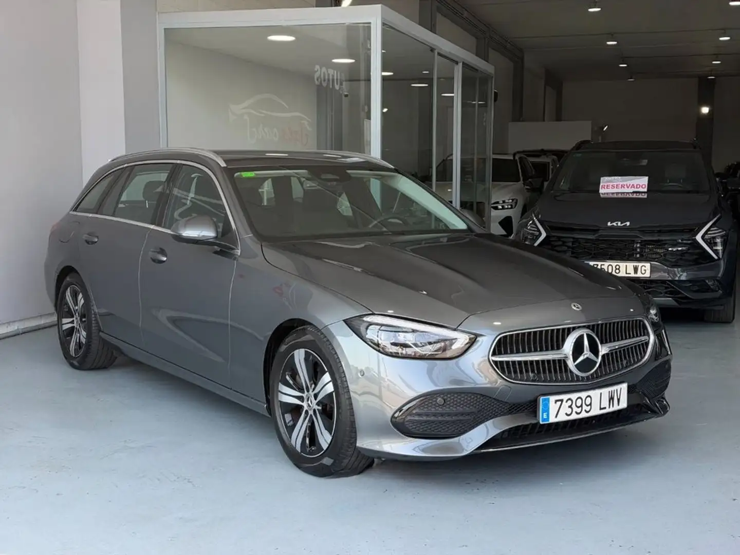 Mercedes-Benz C 220 d Estate Gris - 2