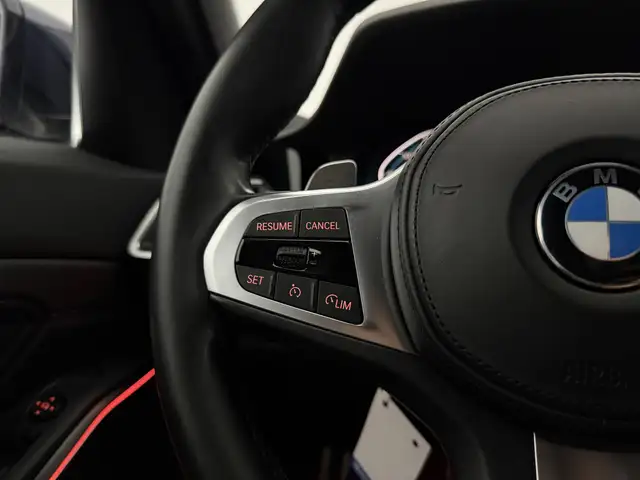 BMW 3 Series view 21