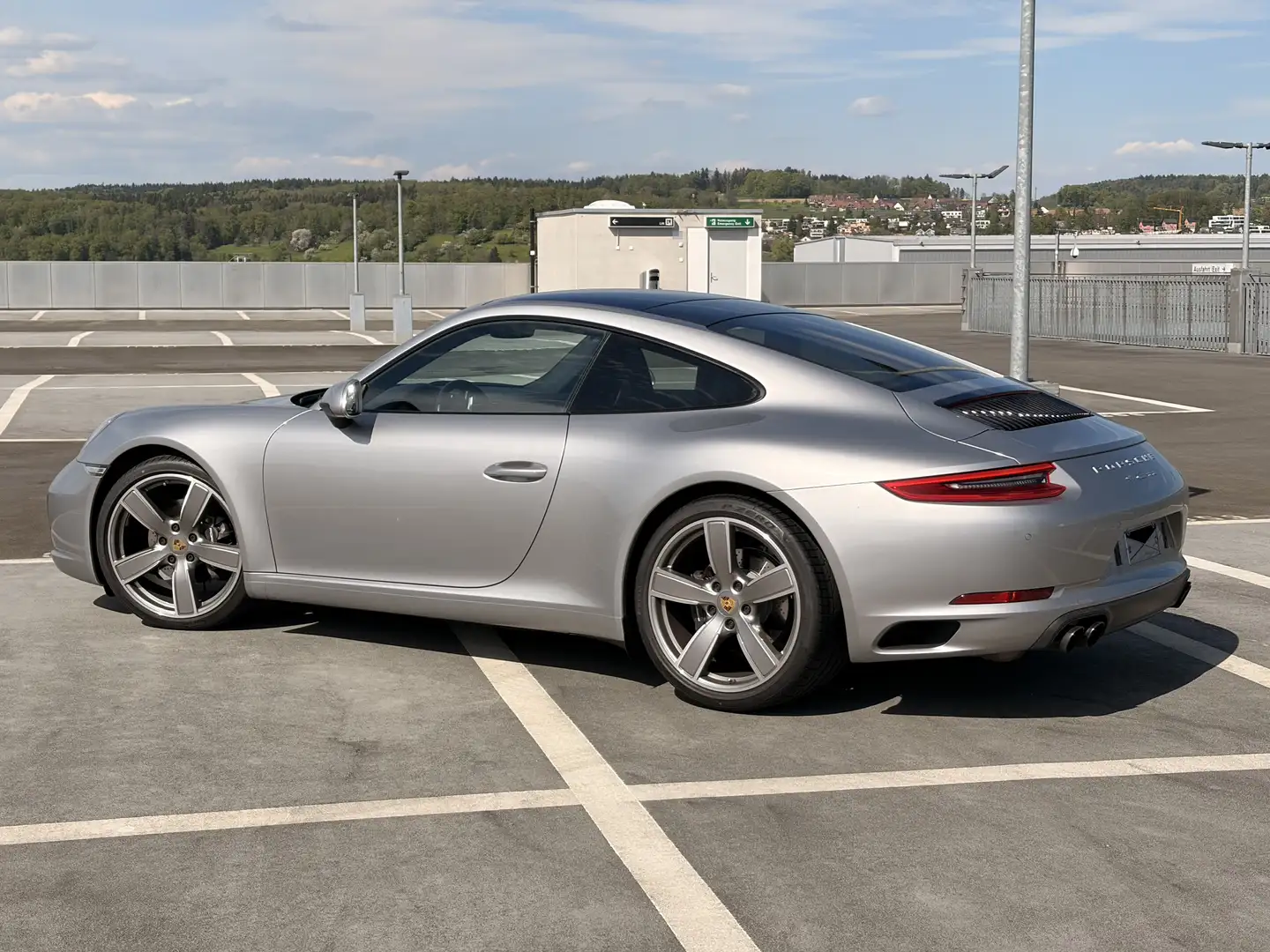 Porsche 991 911 Carrera 2 Coupé PDK - GT-Silber - TOP ZUSTAND! Silber - 2
