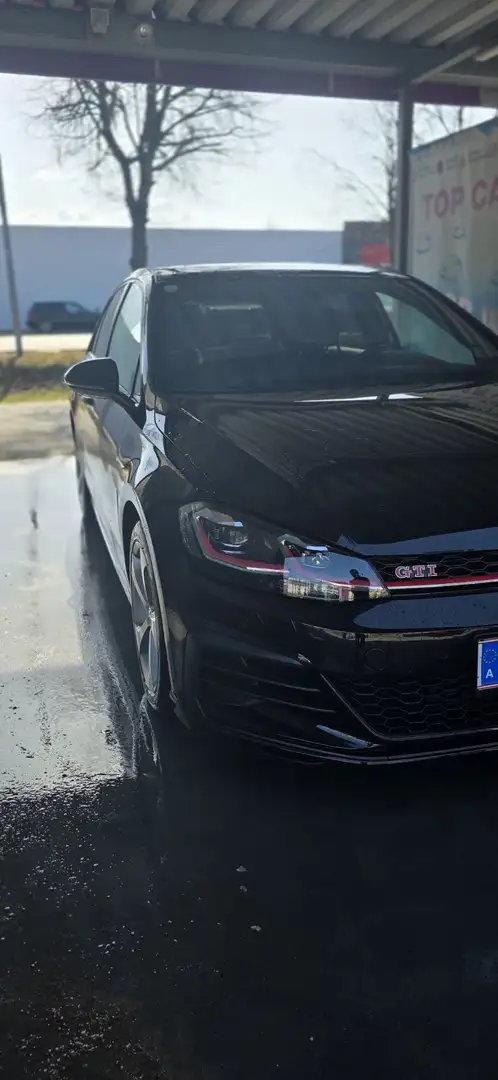 Volkswagen Golf GTI Performance 2,0 TSI DSG - 1