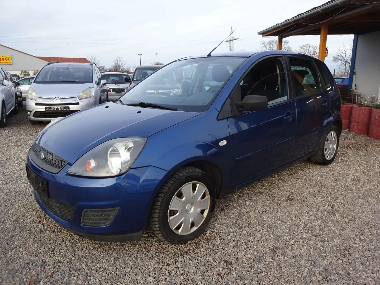 Ford Fiesta 1,3 51 kW Style Blau - 1
