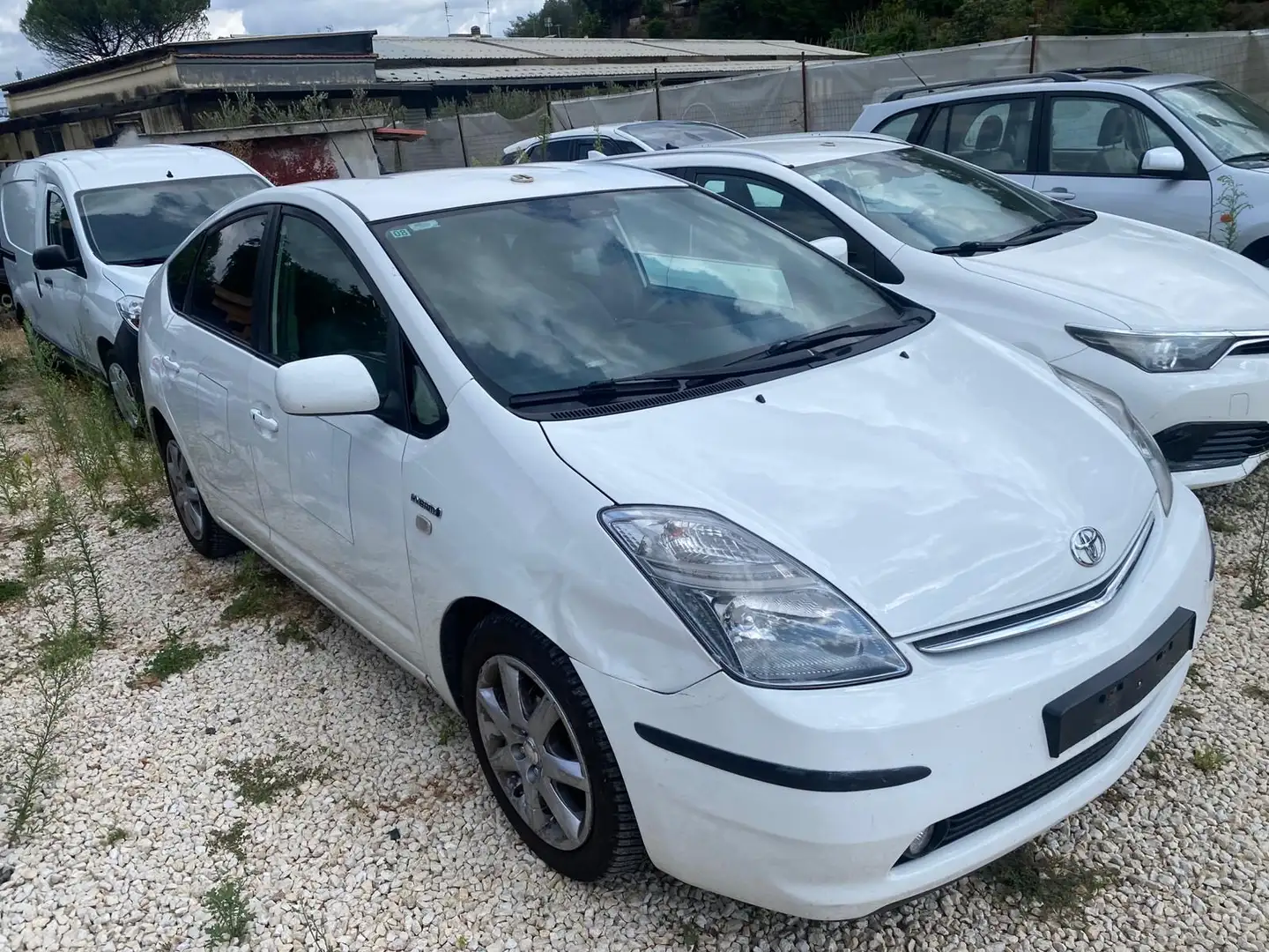 Toyota Prius 1.5 ibrida - 1