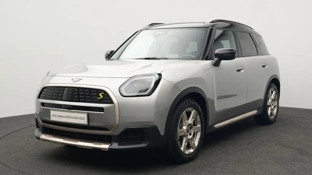 MINI Countryman Favoured Trim
