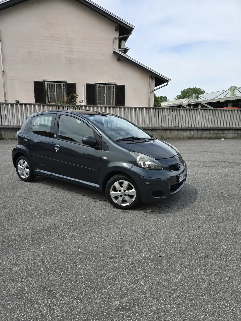 Toyota Aygo 5p 1.0 Deep Ocean Connect - 1
