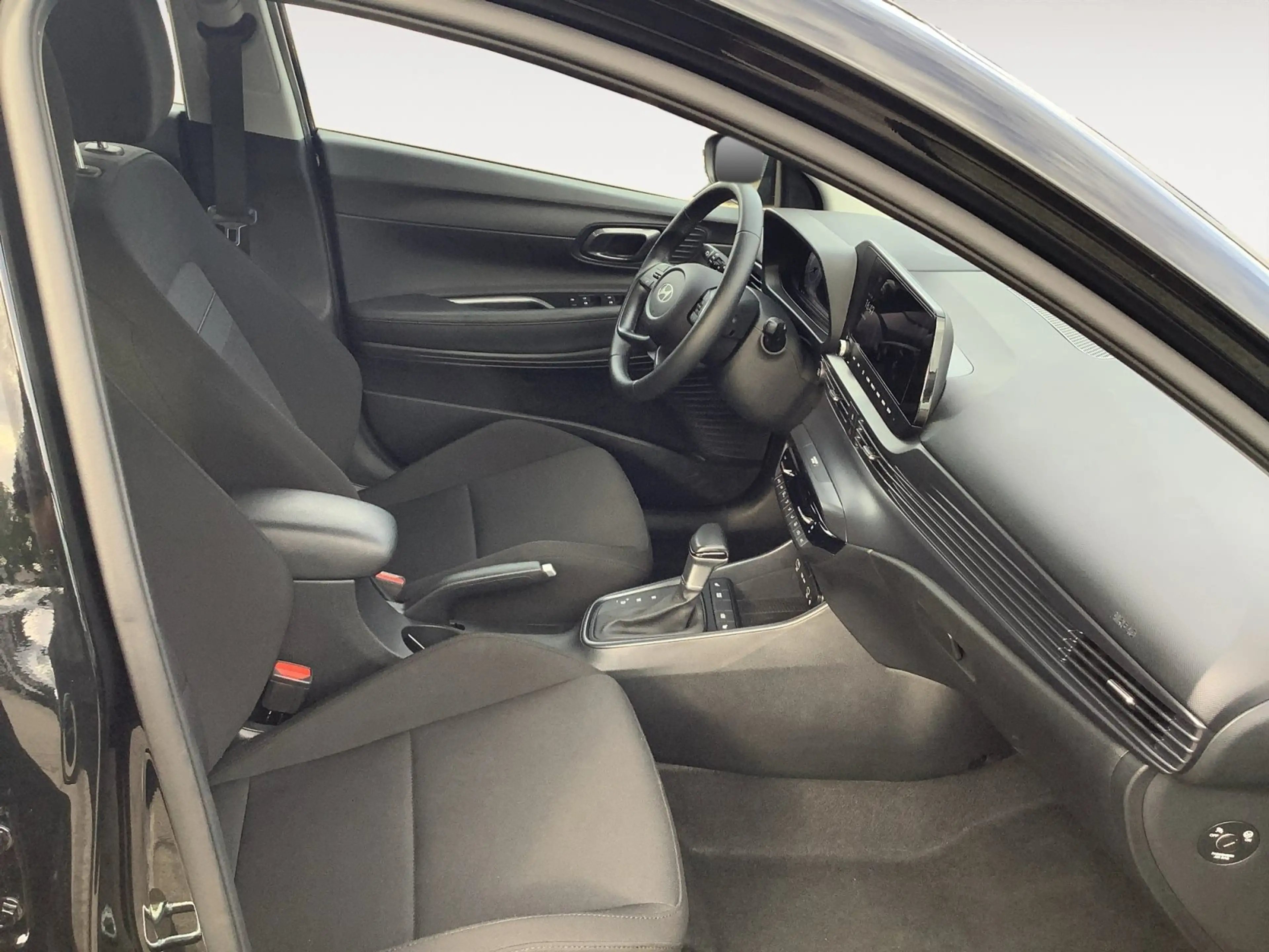 Hyundai BAYON 7-DCT|Trend|KLIMAAUTOMATIK|ALLWETTER — photo 15
