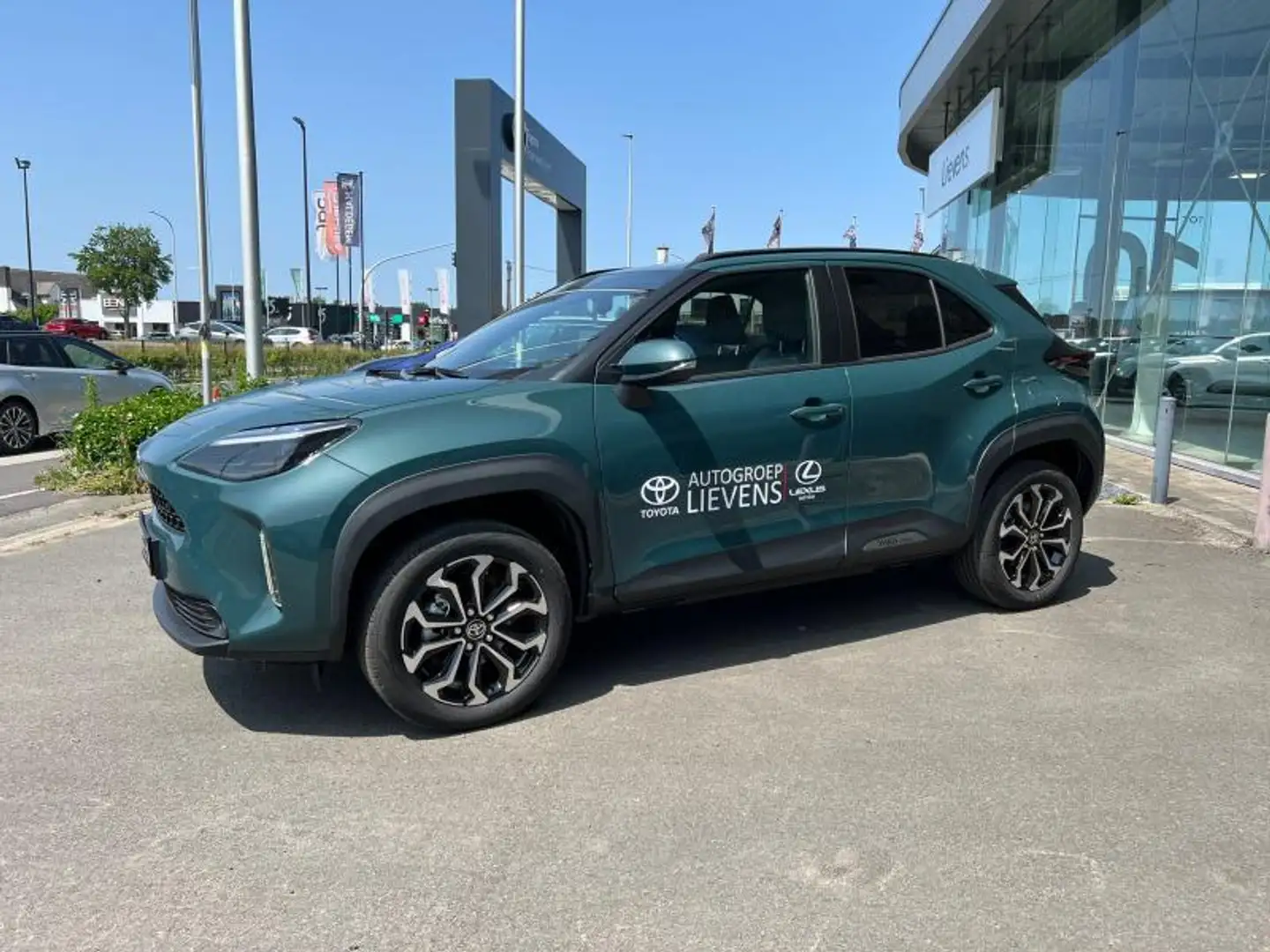 Toyota Yaris Cross Executive + executive pack 1.5 Vert - 2