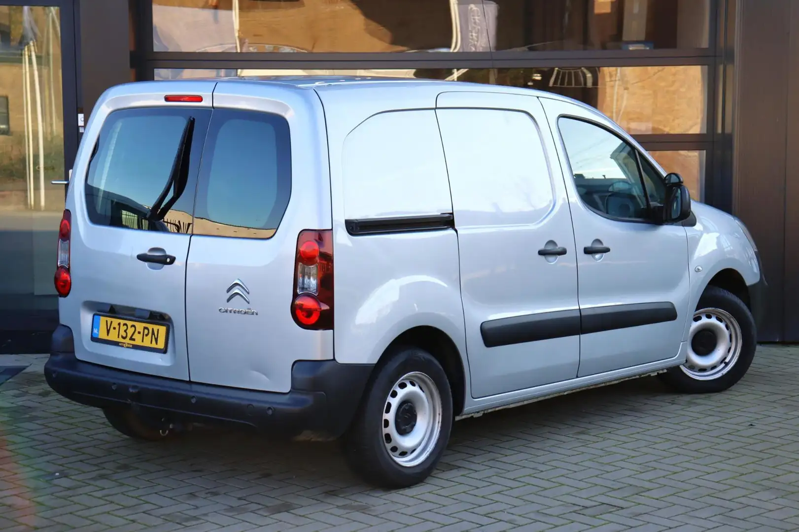 Citroen Berlingo 1.6 BlueHDI 100 Business Economy S&S | Nap | Airco Gris - 2