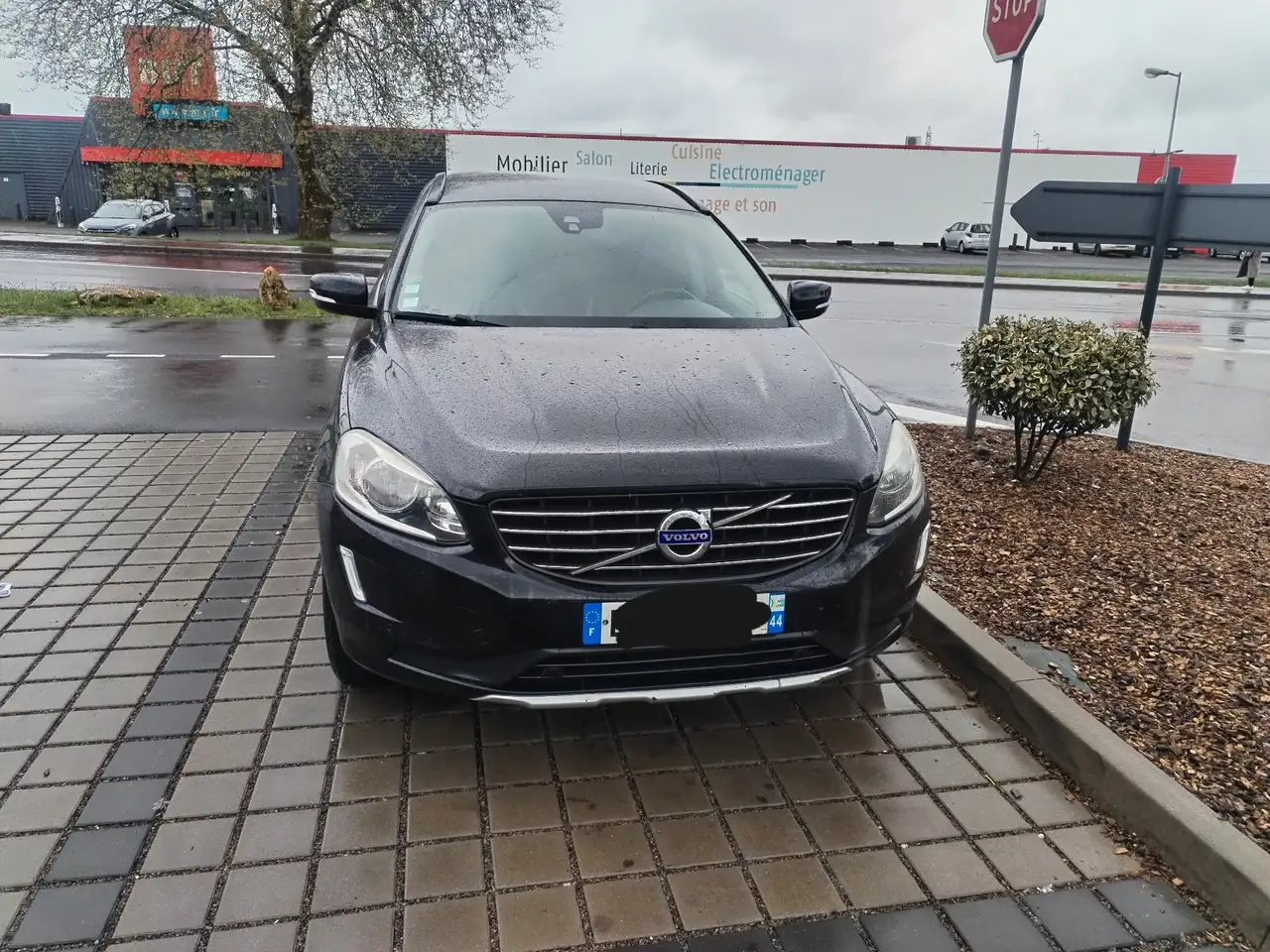 Volvo XC60 Business D4 AWD 181 ch Momentum Geartron