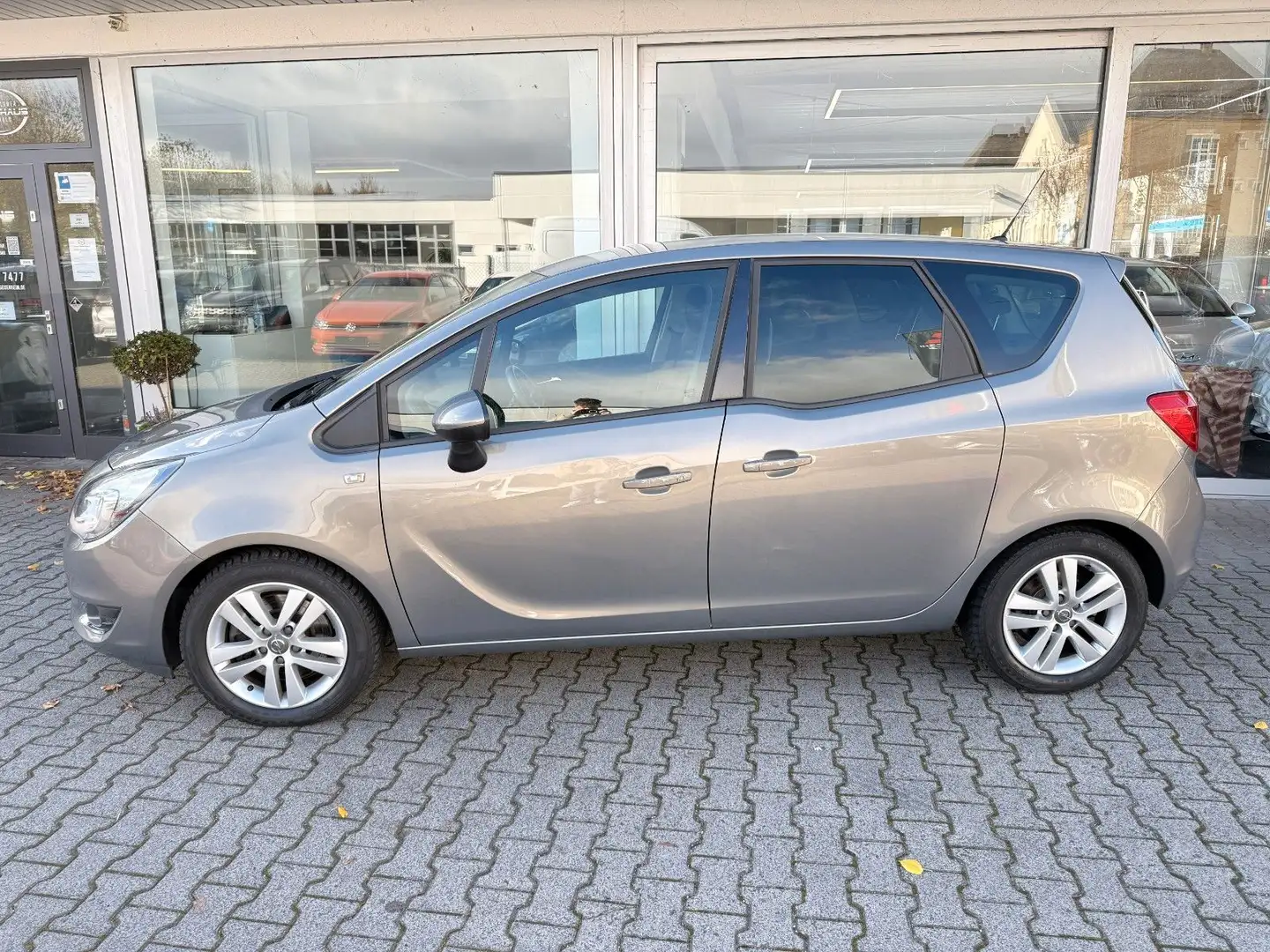 Opel Meriva B Style *AUTOM.*SITZH*KAMERA*4 REIFEN NEU Grau - 2