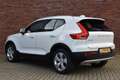 Volvo XC40 T3 163PK Automaat Business Pro | Parkeercamera | T Wit - thumbnail 2