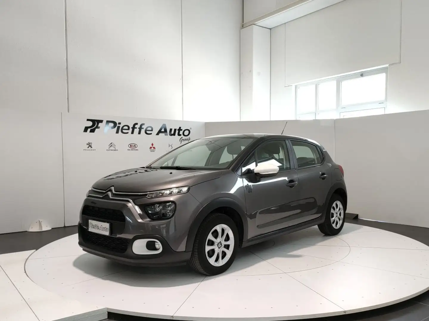 Citroen C3 3ª serie - C3 PureTech 83 S&S You Grigio - 1