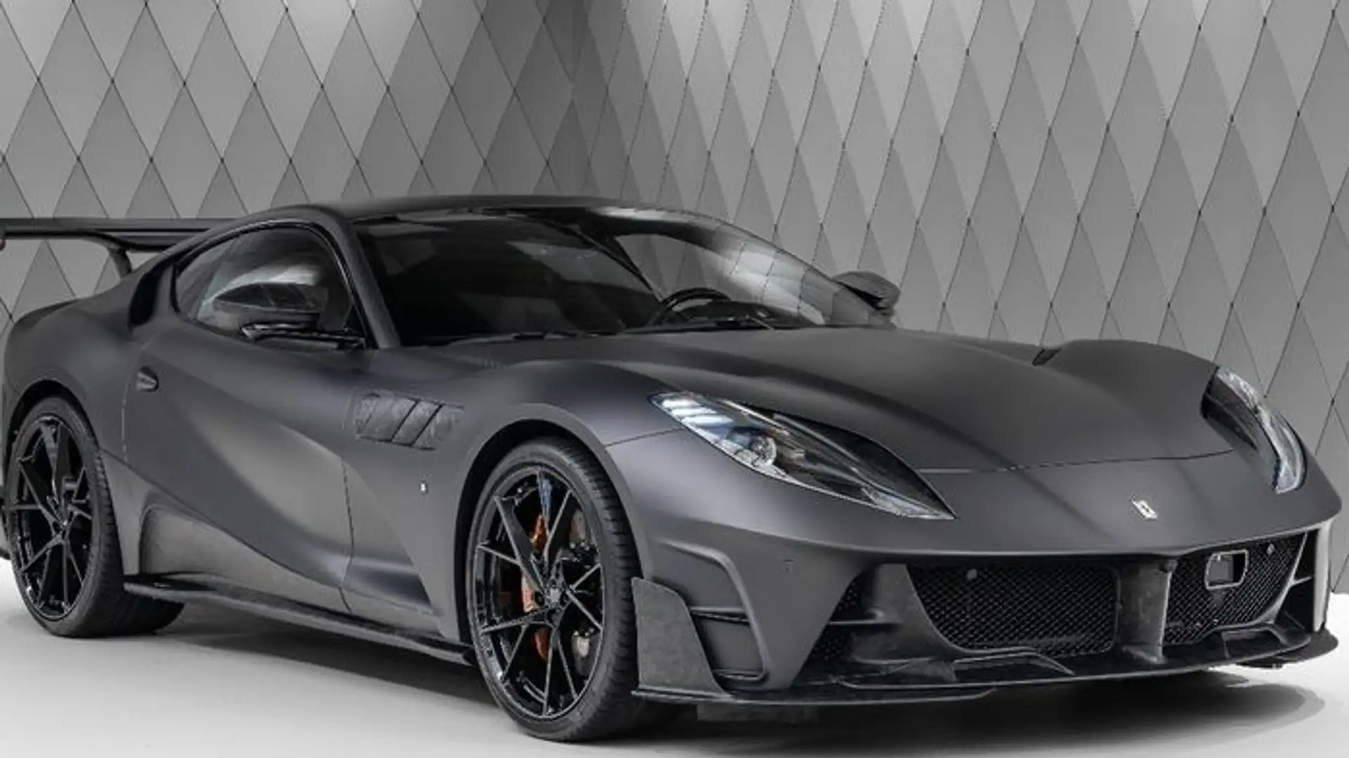 Ferrari 812 Superfast Gris - 2