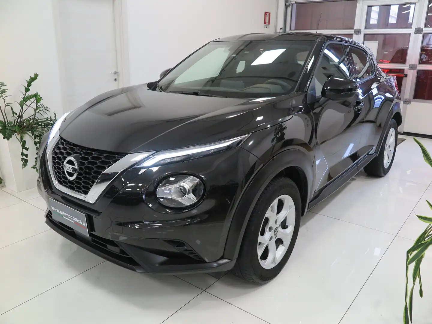 Nissan Juke 1.0 dig-t Acenta 117cv dct  "Pari al NUOVO!!!" Nero - 1