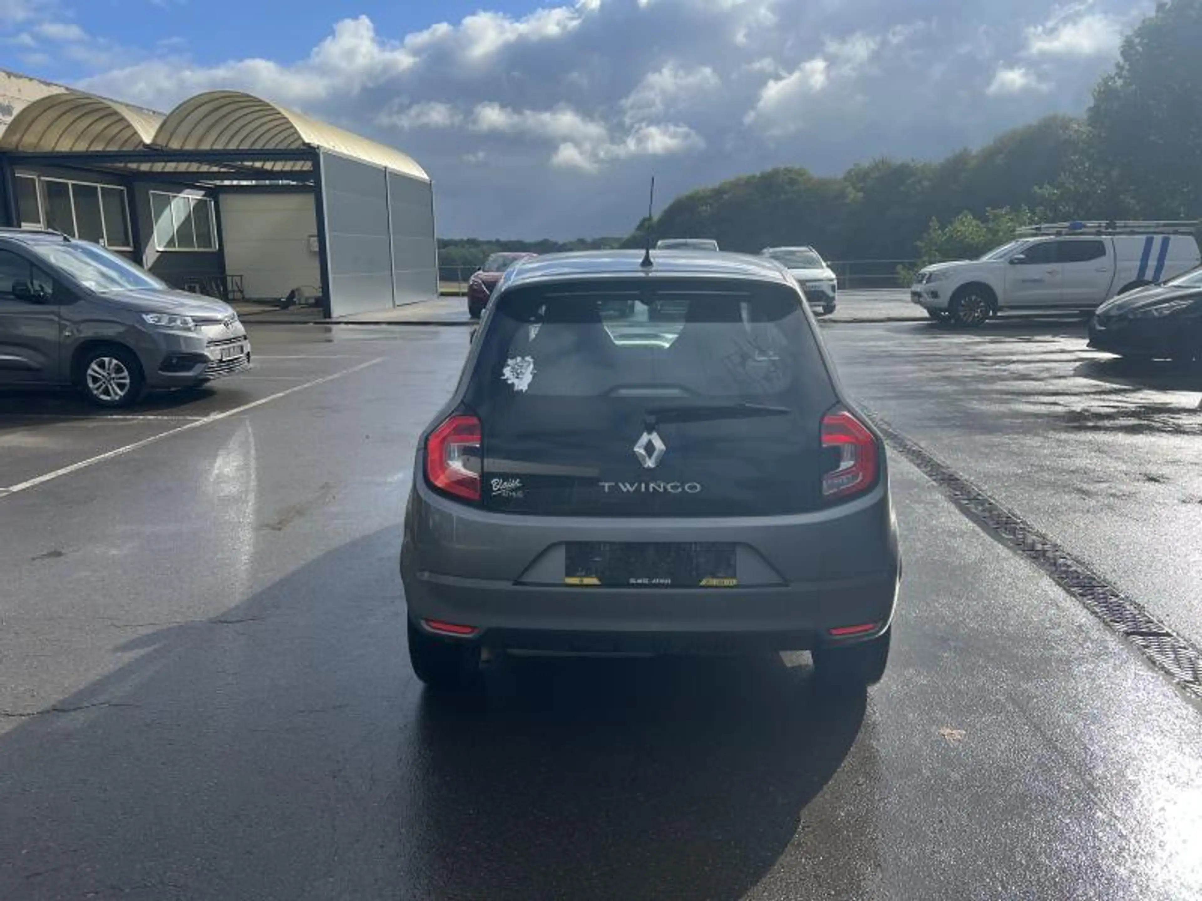 Renault Twingo 1.0L ESS — photo 4