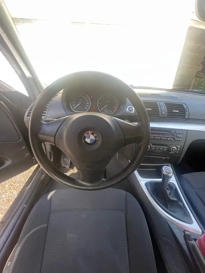 BMW 116 116d Advantage Schwarz - 2