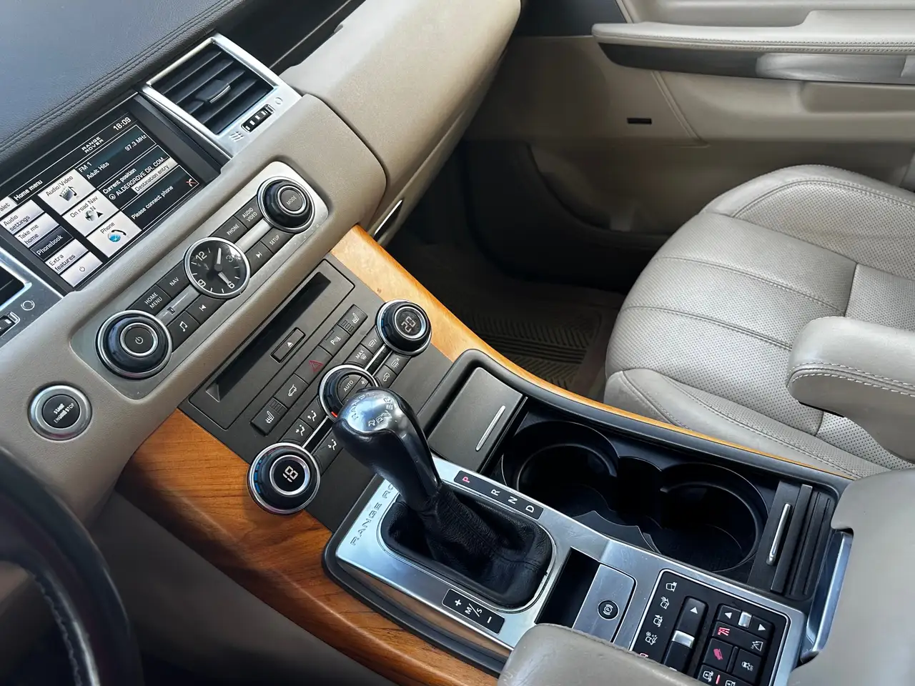 Land Rover Range Rover Sport fotografie Land Rover Range Rover Sport