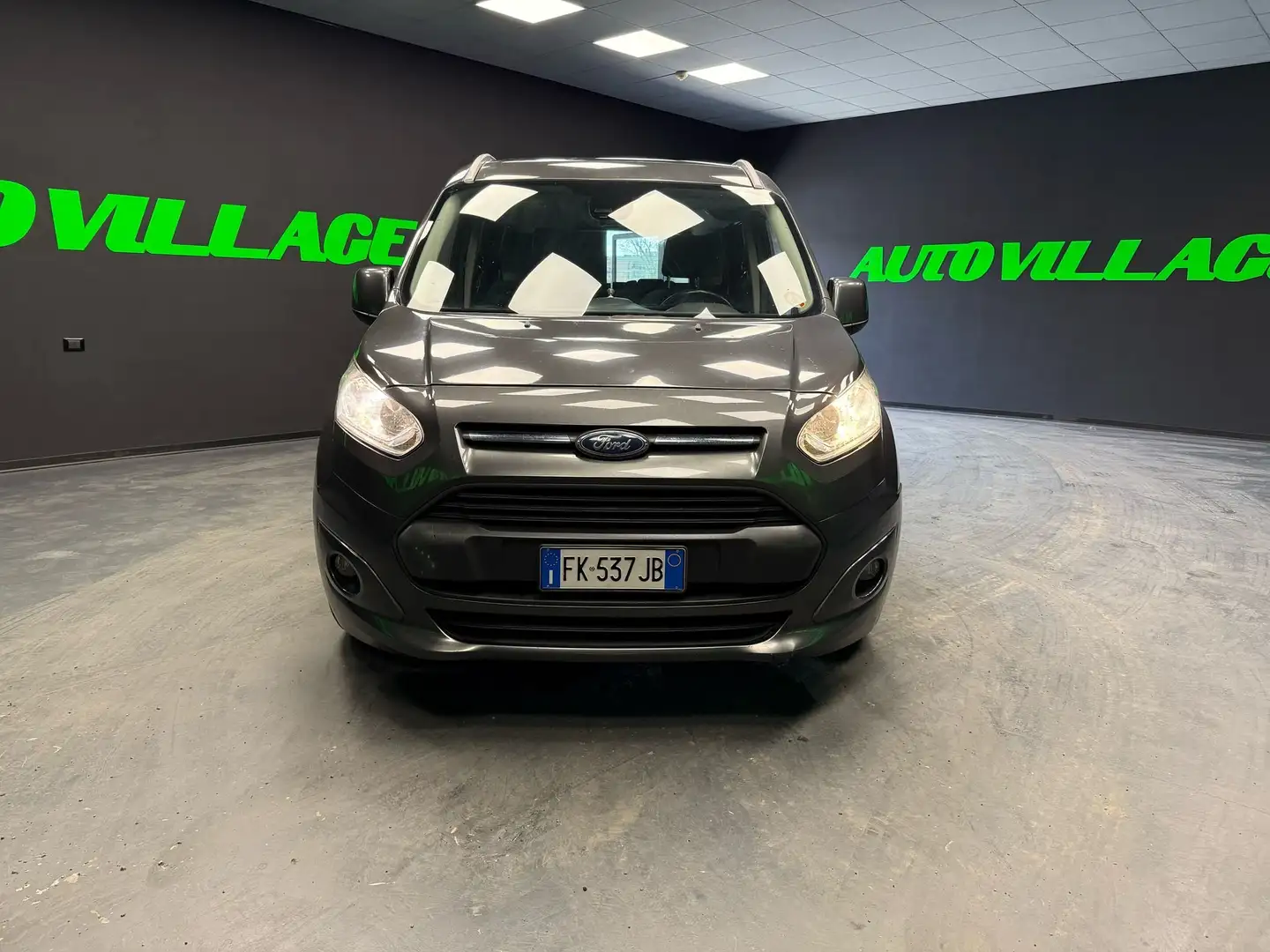 Ford Tourneo Connect 1.5 tdci titanium Gris - 2
