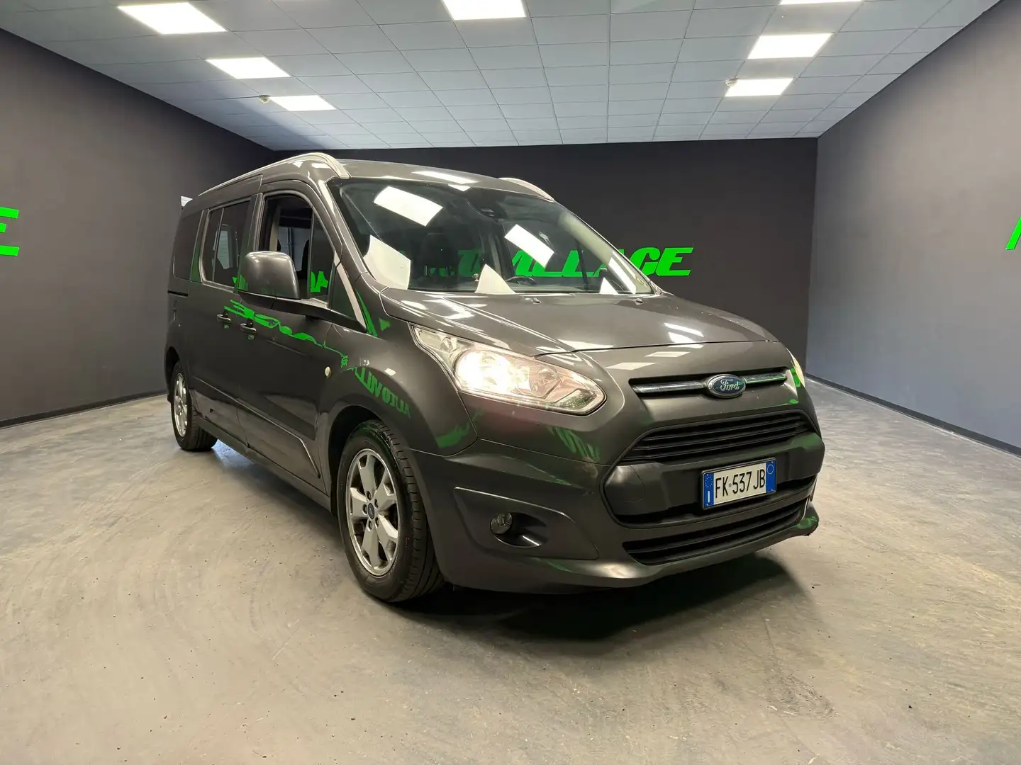 Ford Tourneo Connect 1.5 tdci titanium Gris - 1