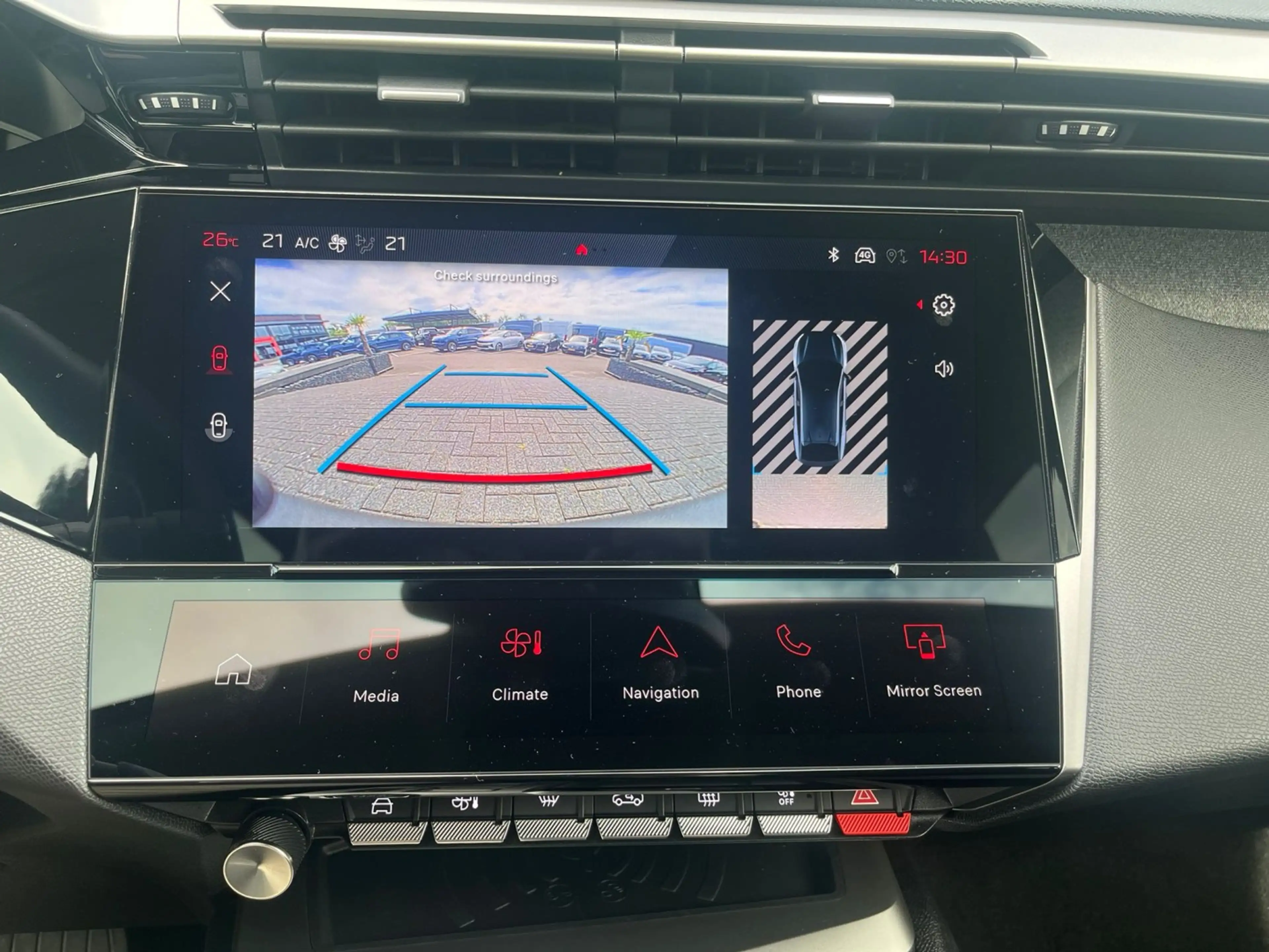 Peugeot 408 1.2 Hybrid 145 e-DCS6 Allure — photo 13