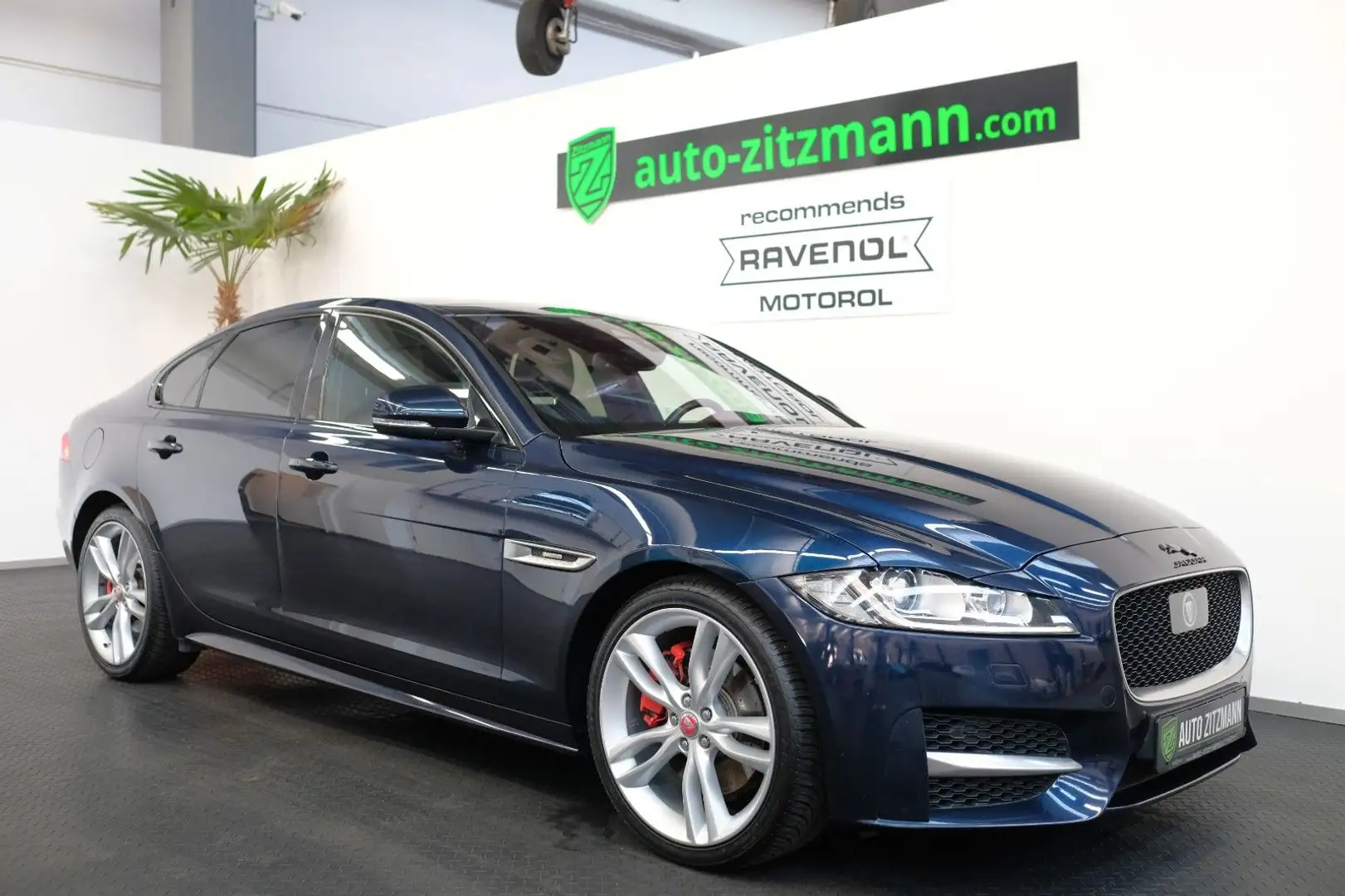 Jaguar XF R-SPORT/NAVI/KAMERA/SCHIEBEDACH/20ZOLL/HUD Blau - 1
