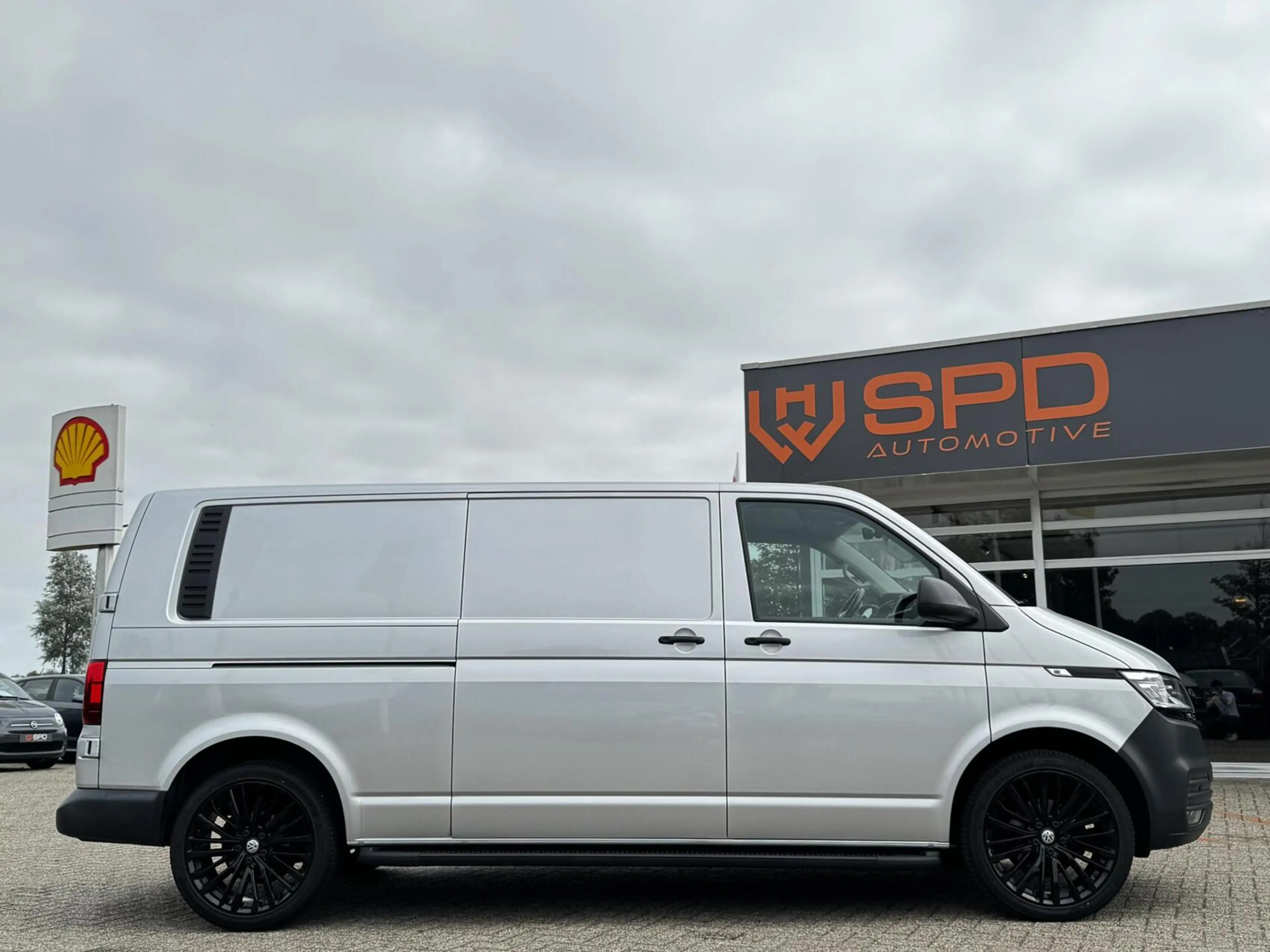 Volkswagen T6.1 Transporter 2.0 TDI L2H1|Marge|20"|ACC|Carpl|PDC — photo 7
