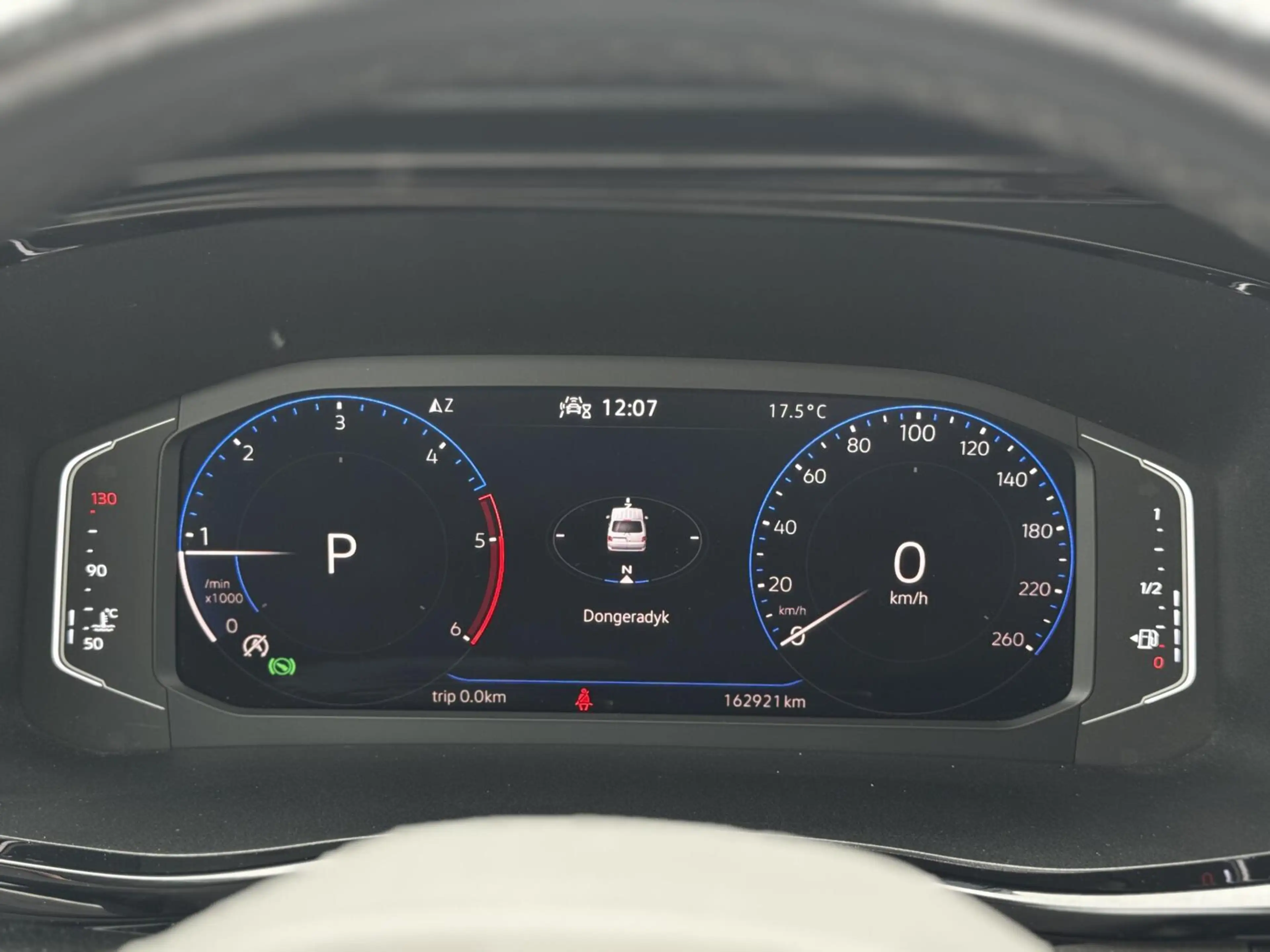 Volkswagen T6.1 Transporter 2.0 TDI L2H1|Marge|20"|ACC|Carpl|PDC — photo 8