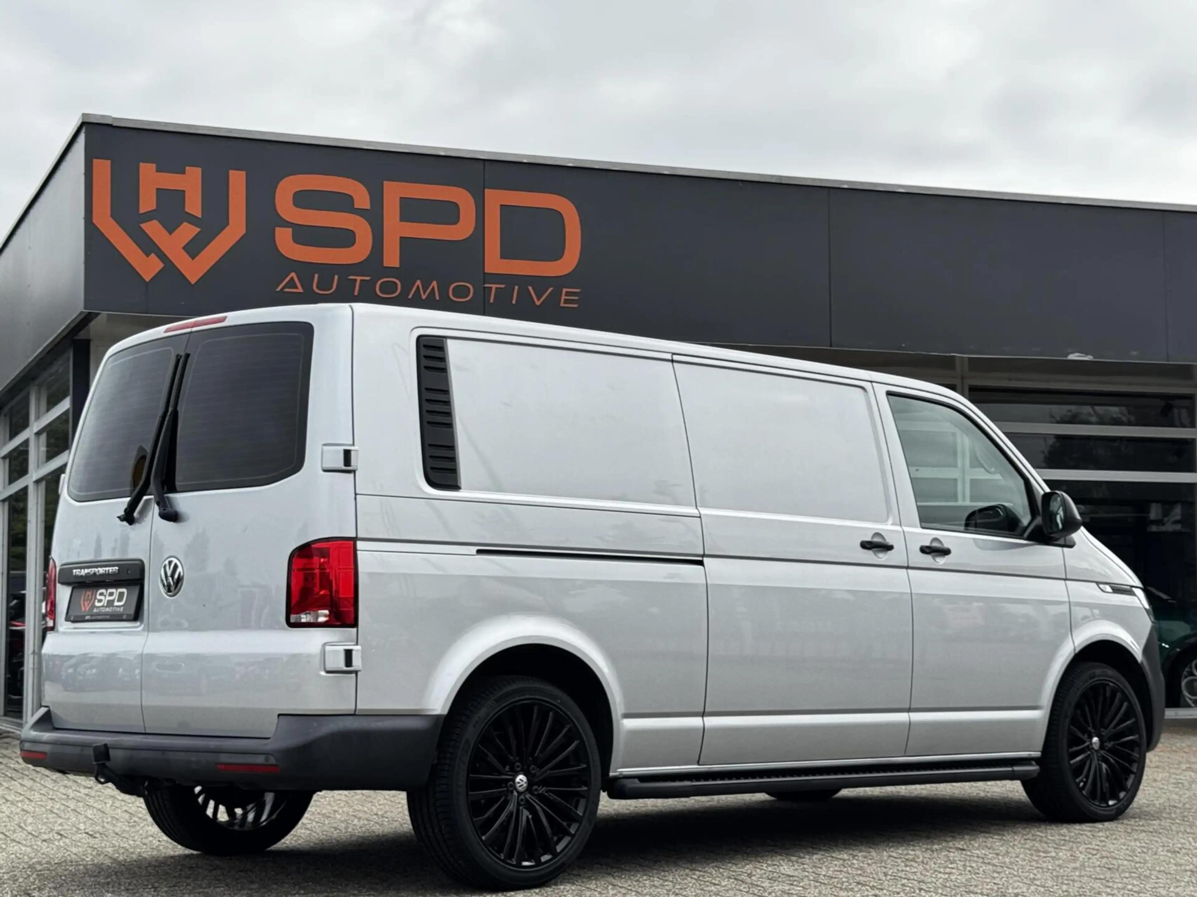 Volkswagen T6.1 Transporter 2.0 TDI L2H1|Marge|20"|ACC|Carpl|PDC — photo 15