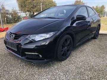 Civic 1.4i Elegance Black Edition