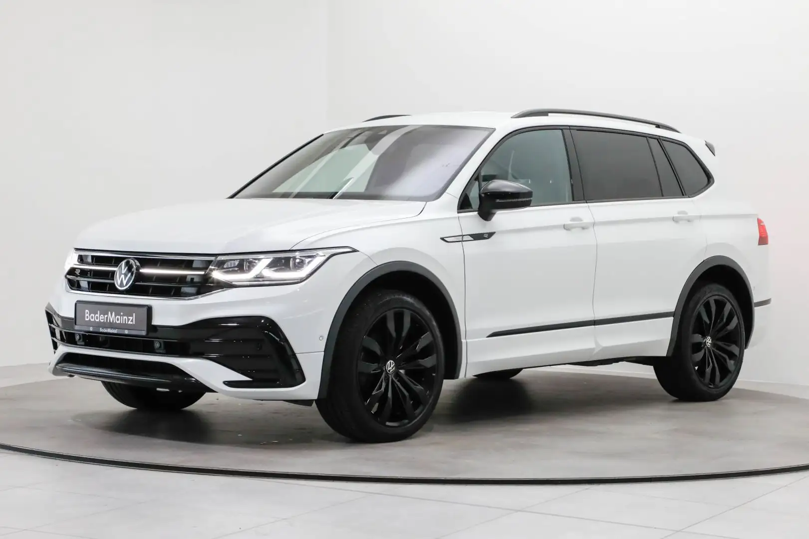 Volkswagen Tiguan Allspace 2.0 TDI 4M DSG R-Line AHK Matrix Weiß - 2