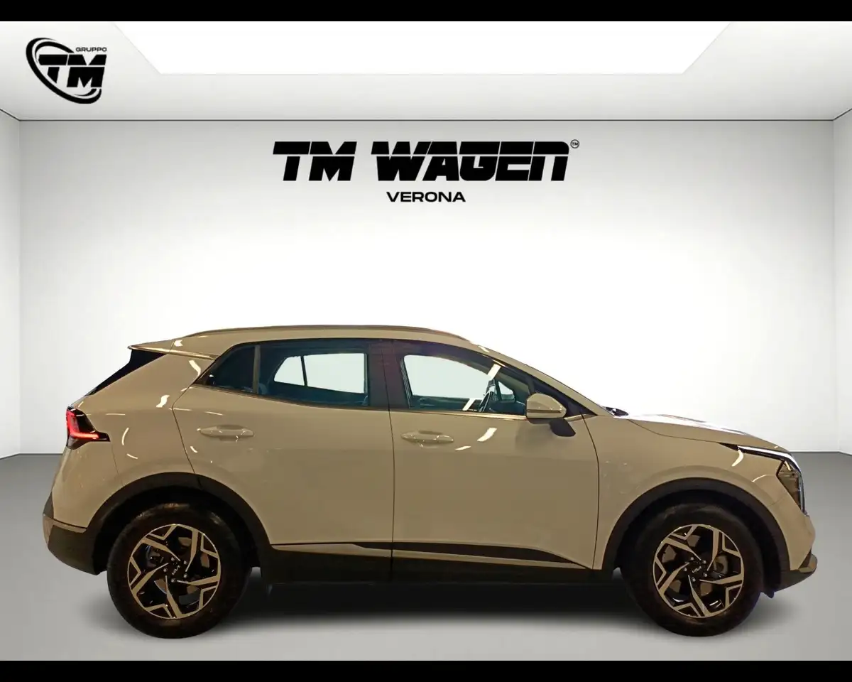 2022 Kia Sportage 1.6 CRDi MHEV DCT Business, photograph 6