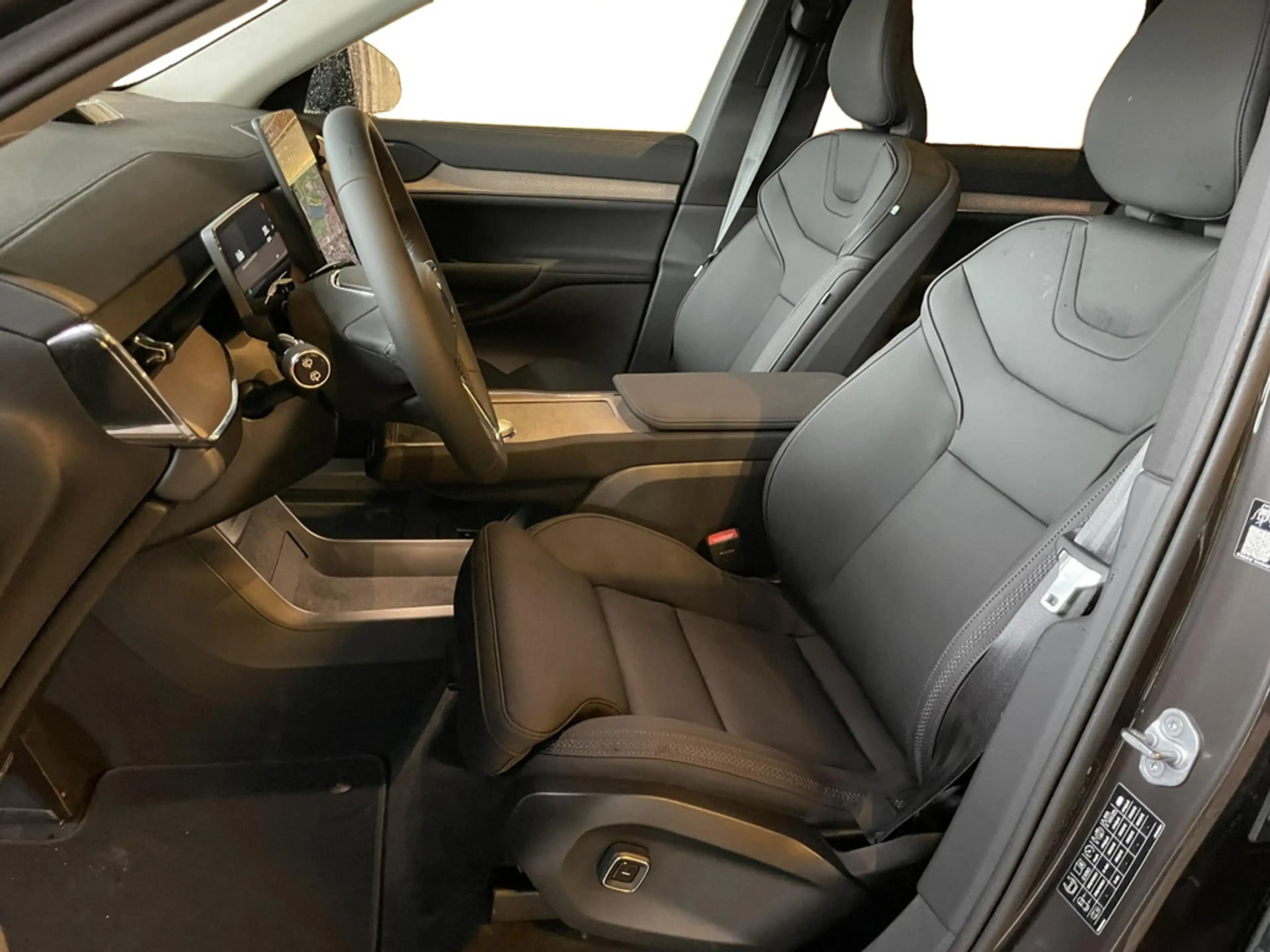 Volvo EX90 Twin Motor AWD Ultra 7-Sitzer PILOT ASSIST *sofort verfügbar* — photo 10
