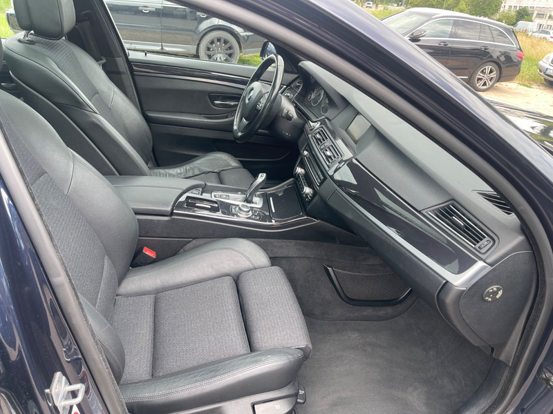 BMW 525 5 Touring 525 d-Automatik — photo 13
