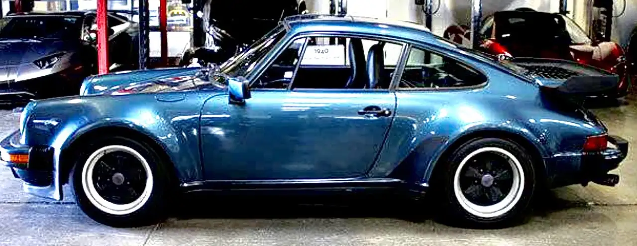 Porsche 930 Turbo Coupe, foto 4