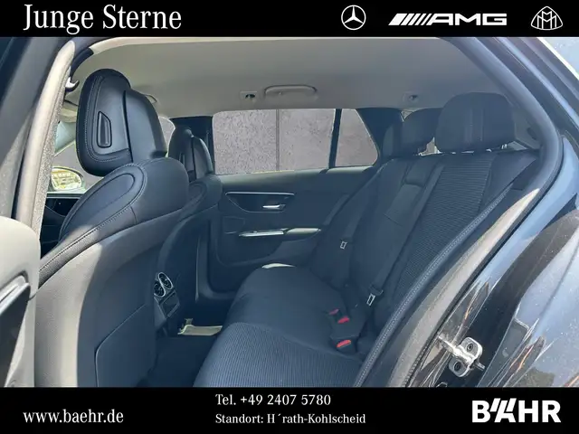 Mercedes-Benz C view 9