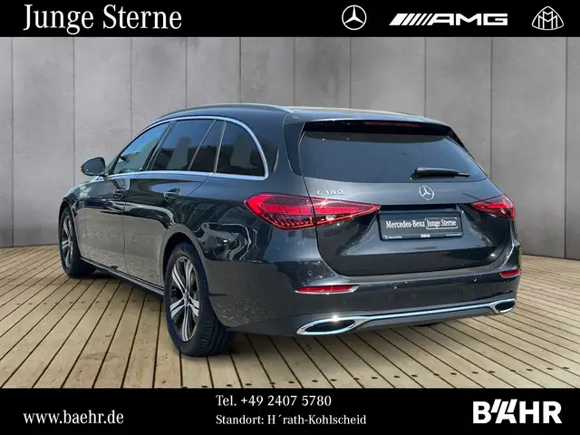 Mercedes-Benz C view 3