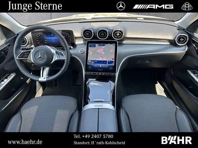 Mercedes-Benz C view 4