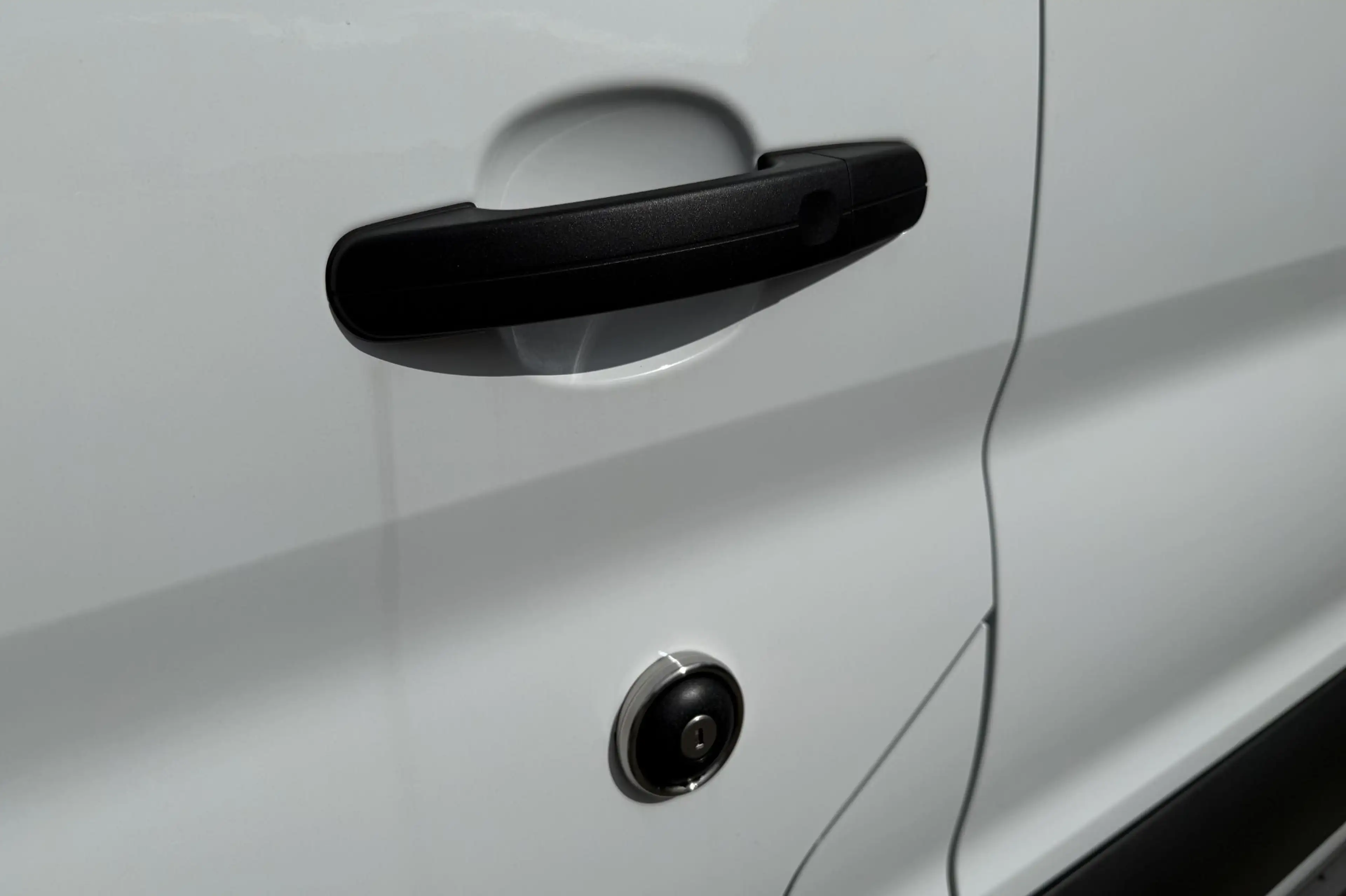 Ford E-Transit 350 L3H2 Trend 68 kWh | Pro Power | BLIS| 360° Cam — photo 15