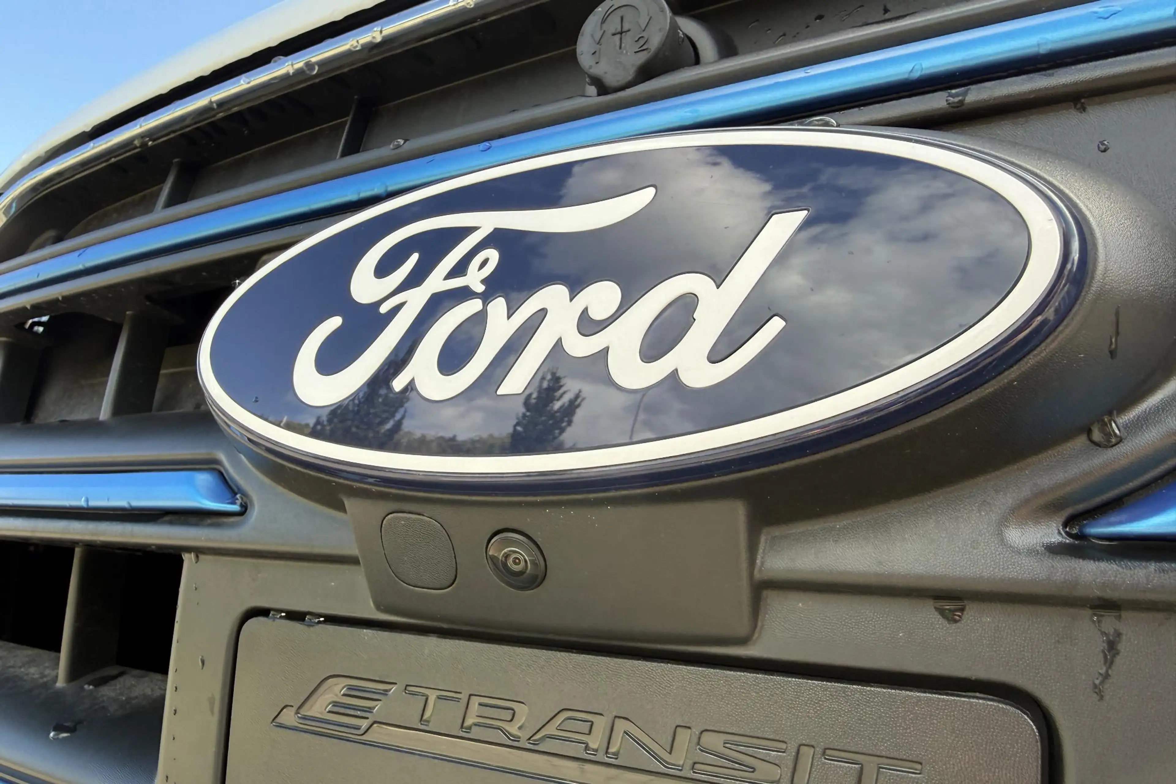 Ford E-Transit 350 L3H2 Trend 68 kWh | Pro Power | BLIS| 360° Cam — photo 8
