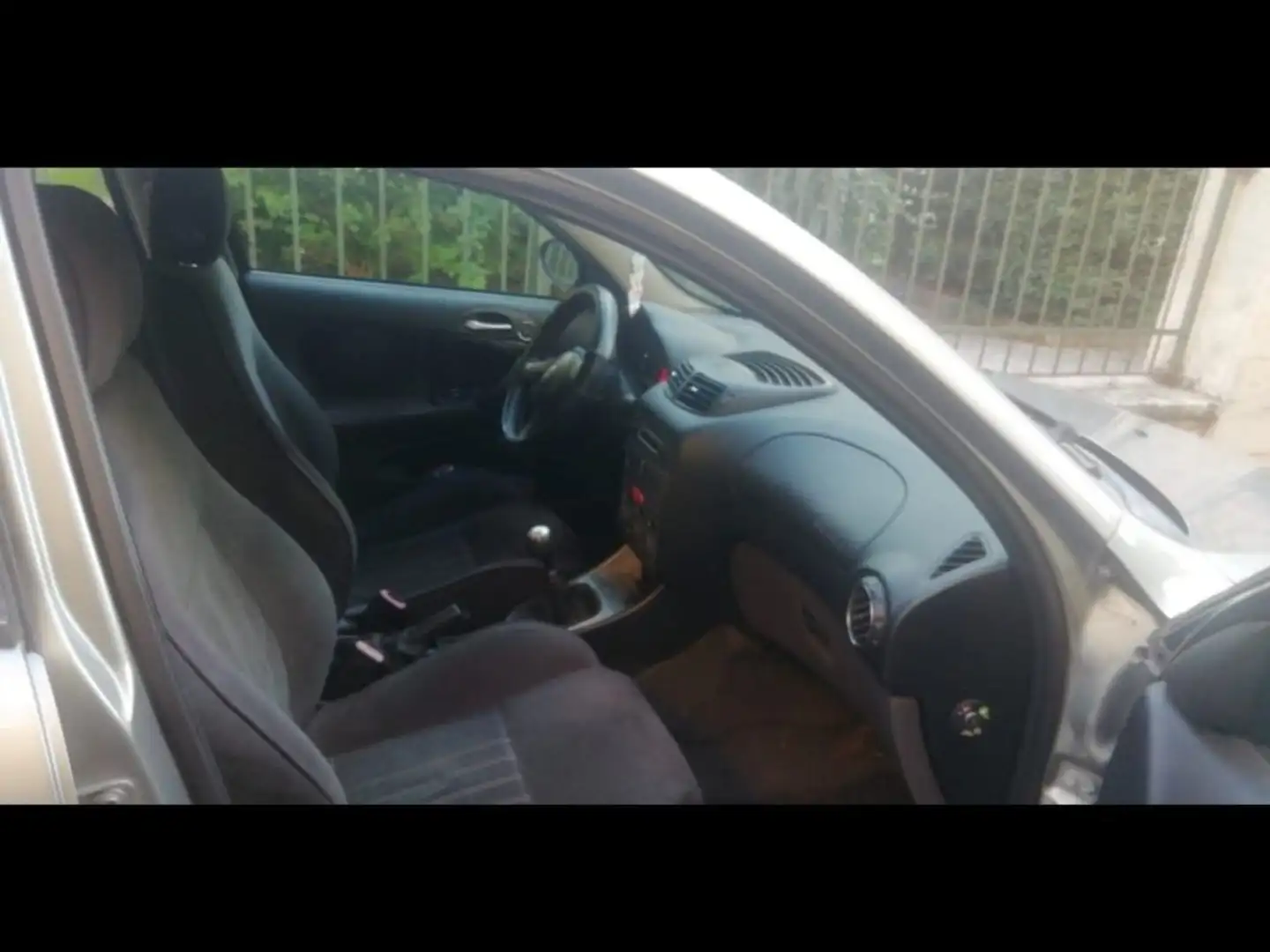 Alfa Romeo 147 Alfa romeo147 jtdM Grigio - 1