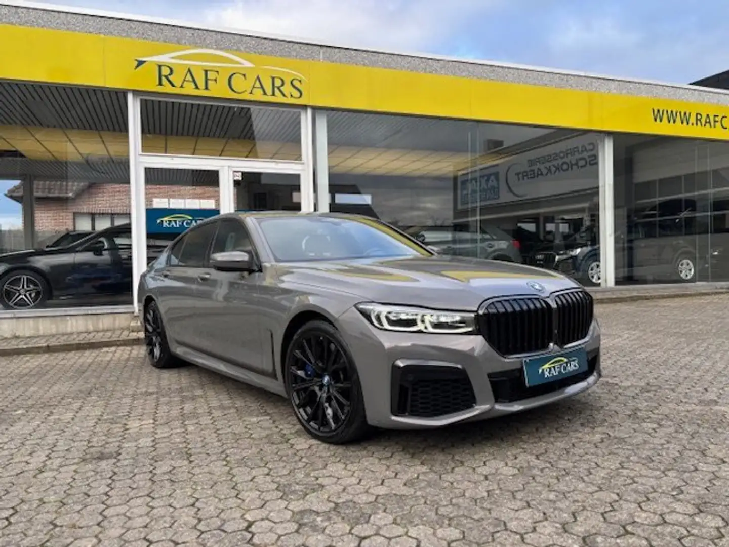BMW 745 745e M SPORT | NIEUWSTAAT | GARANTIE | FULL OPTION Gris - 2